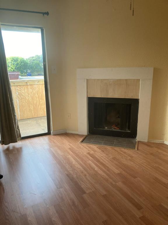 Foto del edificio - 8405 Wilcrest Dr