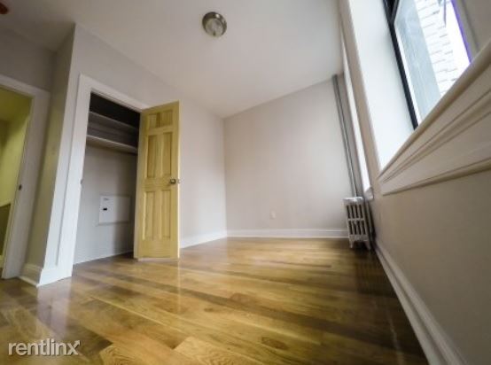 Building Photo - 3 br, 2 bath House - 30 Thompson St 20