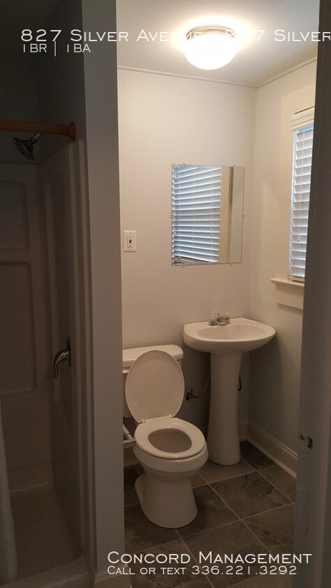 Foto del edificio - 827 Silver Ave Apt. B