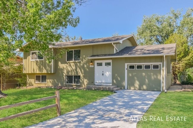 Building Photo - 524 Rowe Ln