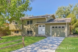 Building Photo - 524 Rowe Ln