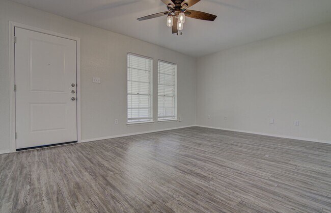Foto del edificio - 5301 Indio Cir