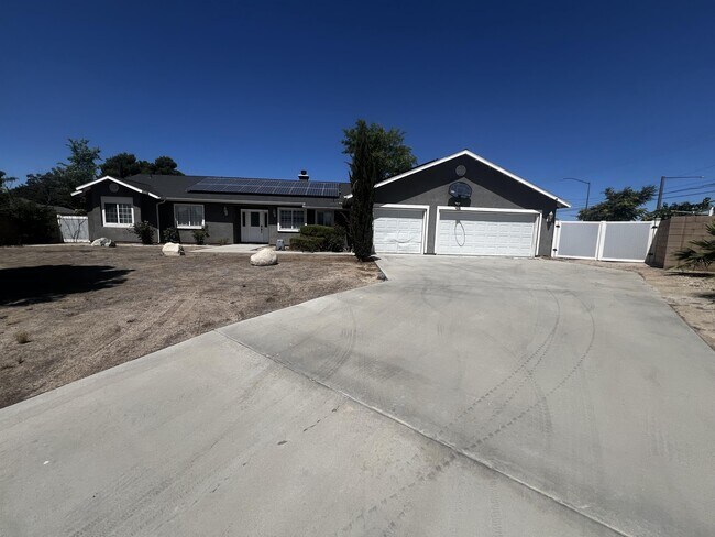 Foto del edificio - 44329 Sancroft Ave