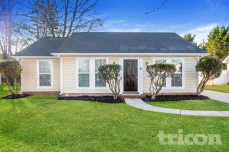 Building Photo - 3041 Old House Cir