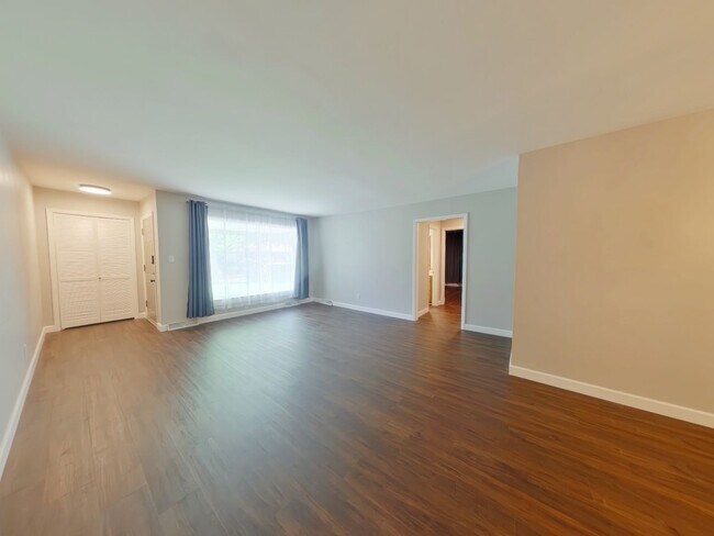 Foto del edificio - 6001 E 8th St N