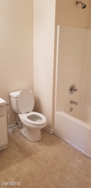 Building Photo - 2 br, 2 bath Condo - 163 Harvest Court