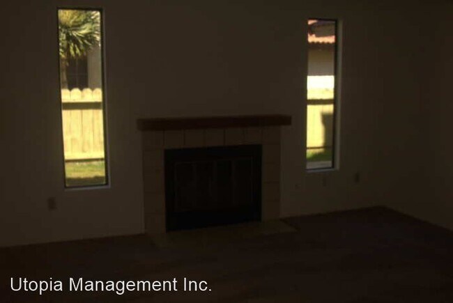 Building Photo - 3 br, 2.5 bath House - 10974 Canyon Mesa Lane