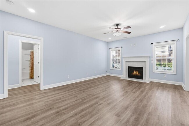 Foto del edificio - 903 Misty View Ct SW