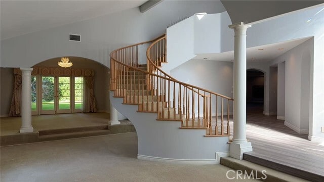 Building Photo - 11 E Rodell Pl