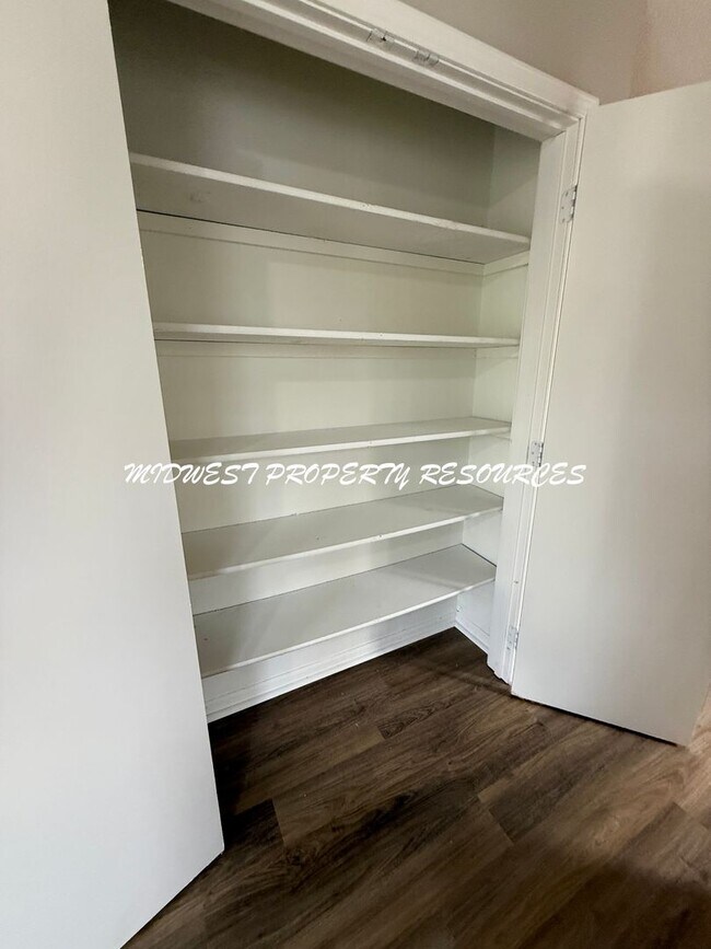 Foto del edificio - 2 Bedroom Duplex w/ Garage