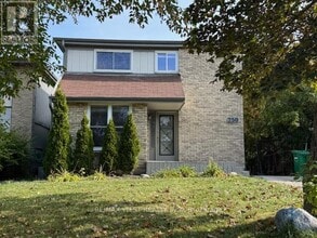 Building Photo - 250 Leavens Ct