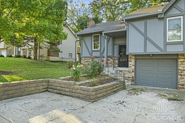 Building Photo - 14121 W 88th Pl