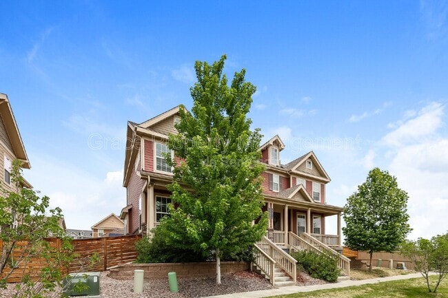 Building Photo - 17626 Olive St