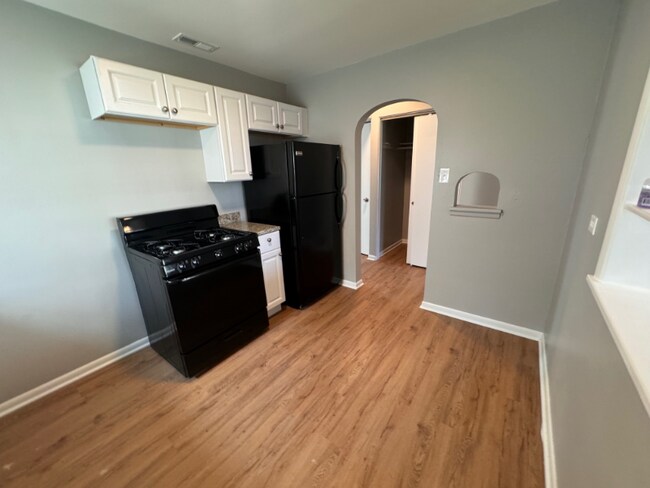 Foto del edificio - 2235-2237 Vermont St