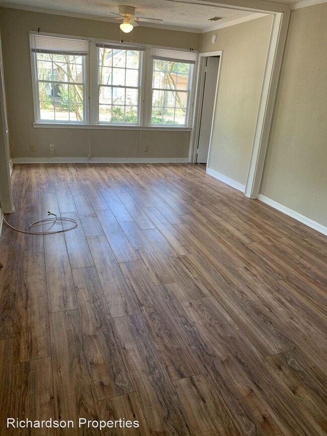 Foto del edificio - 3 br, 2 bath House - 3101 Ralston Rd