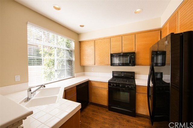 Building Photo - 8215 E White Oak Ridge