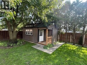 Building Photo - 265 Geraldine Crescent