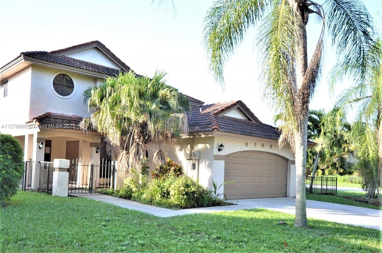 4188 NW 5th Dr, Deerfield Beach, FL 33442 House Rental in Deerfield