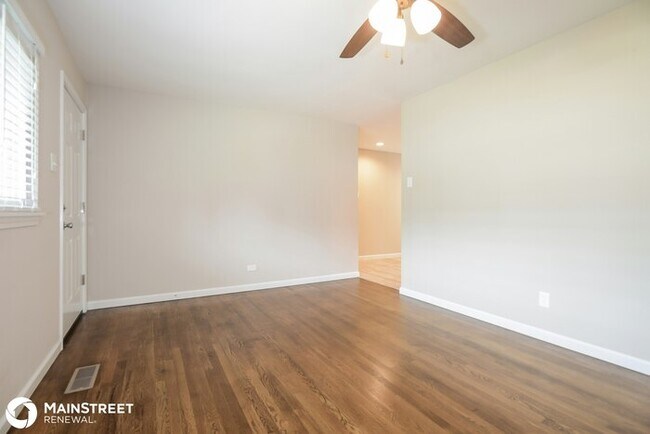 Building Photo - 1290 Aspen Dr