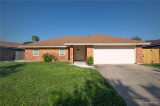 Building Photo - 6601 N 15th Ln