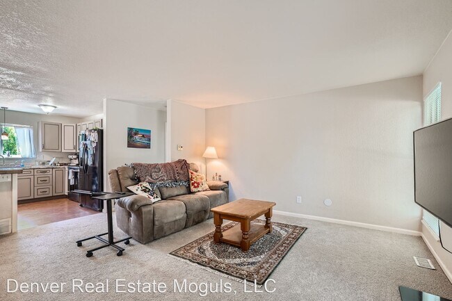 Building Photo - 3 br, 2 bath House - 1116 Fern Street