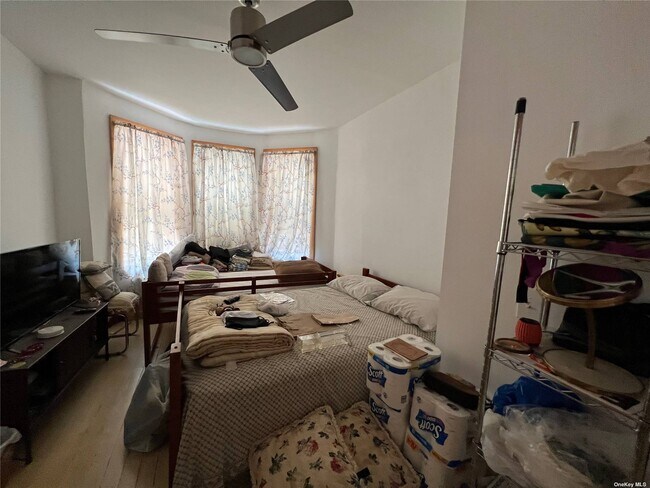 Foto del edificio - 103-61 104th St
