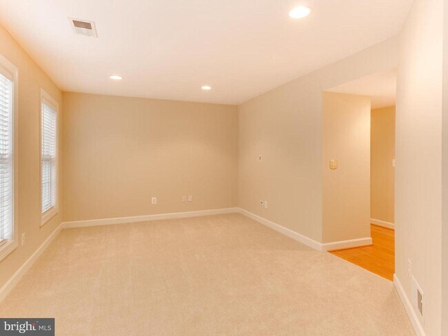 Foto del edificio - 43802 Bent Creek Terrace