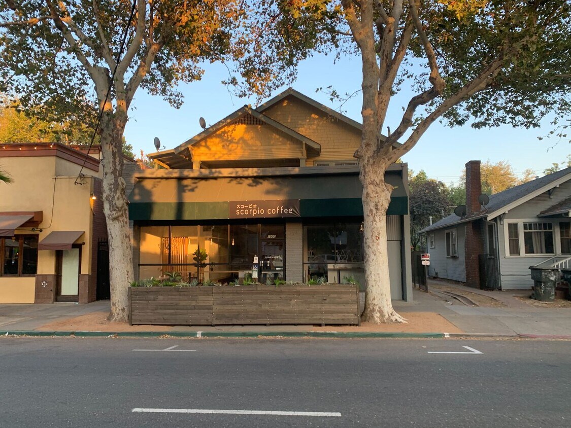 Primary Photo - CUTE 1BD/1BA AVAILABLE IN Downtown Area!!