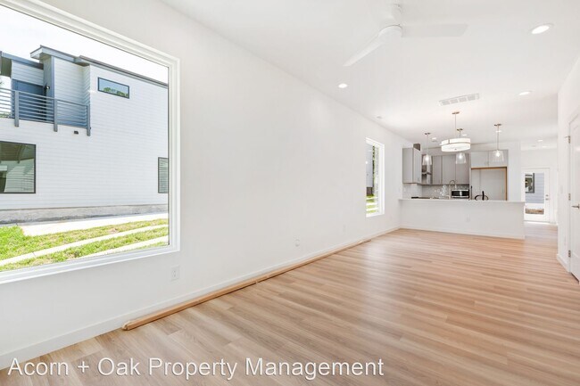 Foto del edificio - 2 br, 2.5 bath House - 425 Eugene St