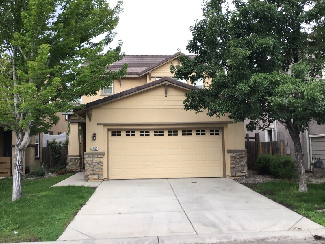 Foto principal - 3859 Artadi Drive
