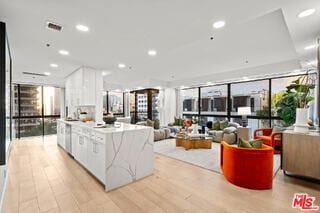 Building Photo - 10750 Wilshire Blvd