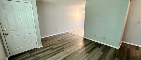 Foto del edificio - 2114 Hollyhill Rd