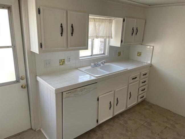 Foto del edificio - 34447 Yucaipa Blvd