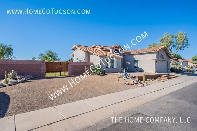 Building Photo - 2581 W Camino De La Joya