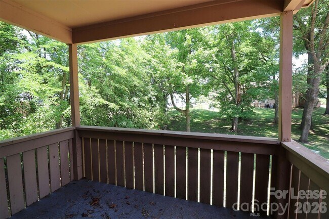 Building Photo - 1472 Riverwood Ct