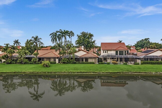 Foto del edificio - 22595 Esplanada Cir
