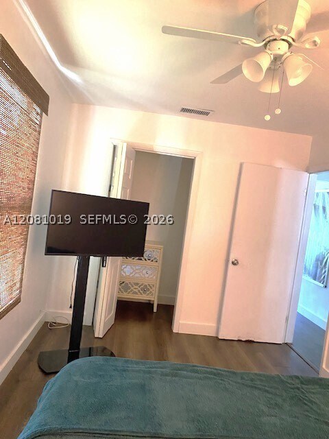 Foto del edificio - 206 SW 2nd Pl