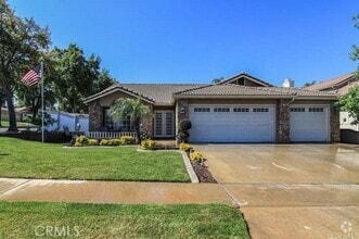 Building Photo - 730 Black Oak Cir