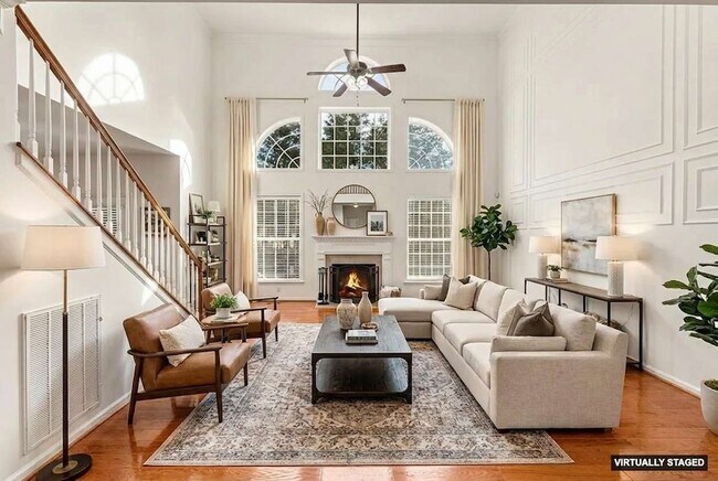 Foto del edificio - 8816 Caswick Ct