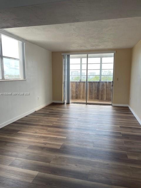 Foto del edificio - 1475 NE 125th Terrace