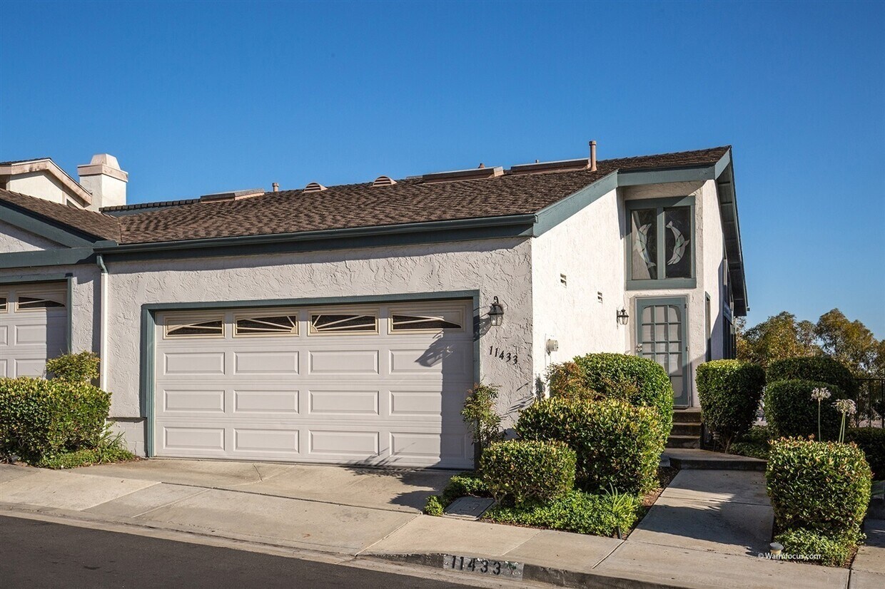 Primary Photo - Tierrasanta 2 Bed, 2.5 Bath Canyon Townhom...