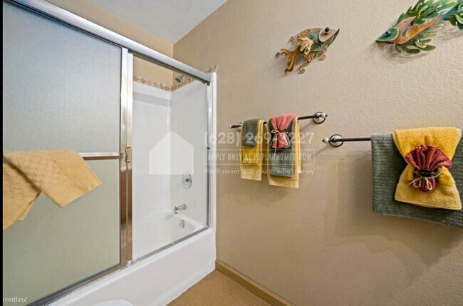 Building Photo - 1 br, 1 bath Condo - 2800 N Los Felices Ci...