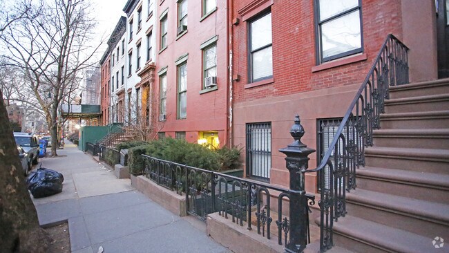 Foto del edificio - 154 Clinton Owners, Inc.