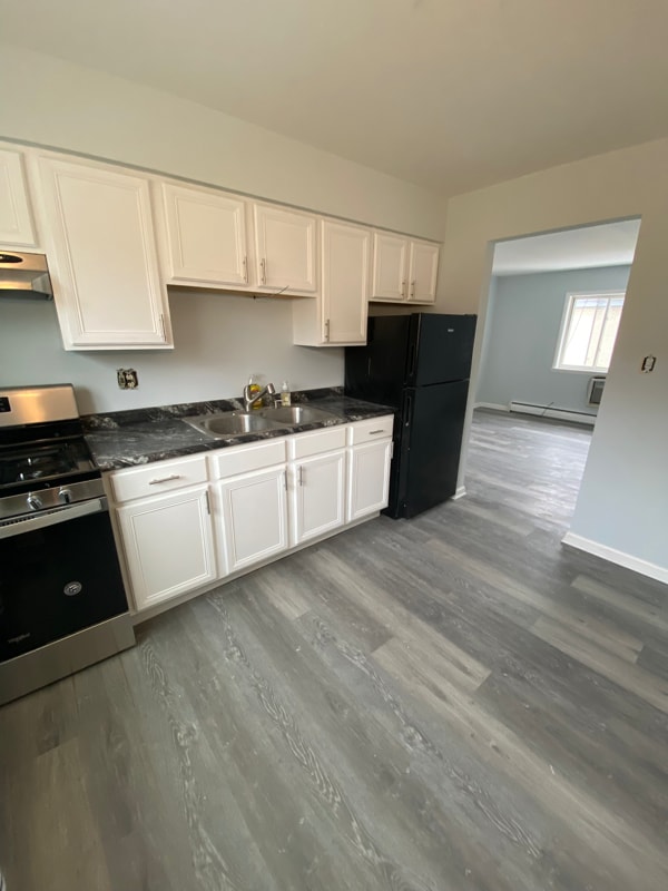 Photo - 398 N 3rd Ave (Des Plaines, IL)