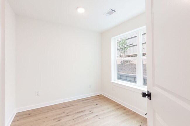 Foto del edificio - $500 Move In Special: Newly Constructed 3/...