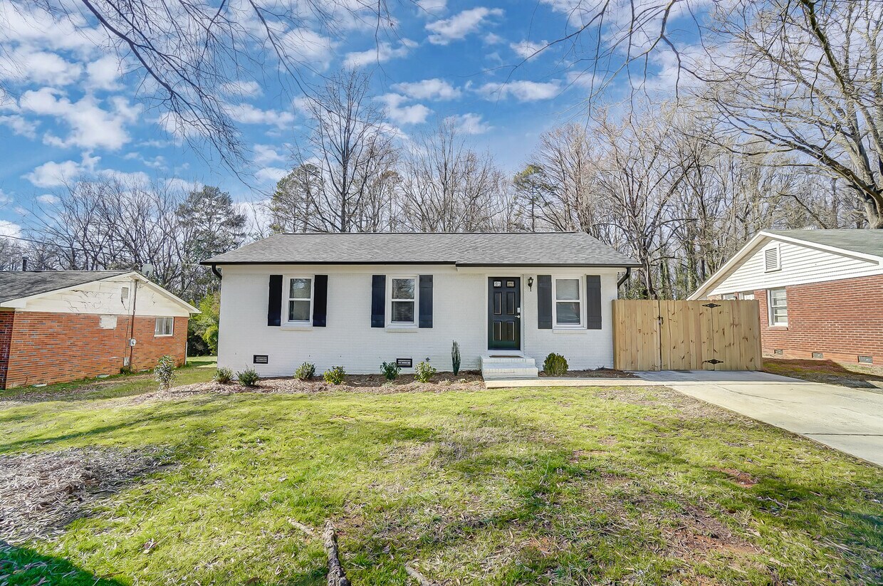 4808 Northaven Dr, Charlotte, NC 28206 House Rental in Charlotte, NC