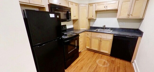 Cocina - 1408 College St