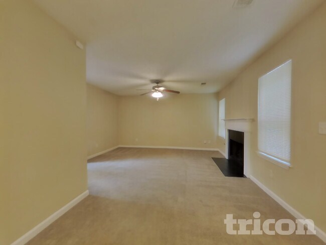 Foto del edificio - 3853 Sunview Dr NW