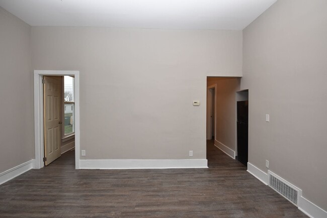 Foto del edificio - 434 W Lawrence St