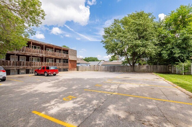 Foto del edificio - 7001 Havelock Ave